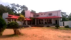 thumbnail: Front of property