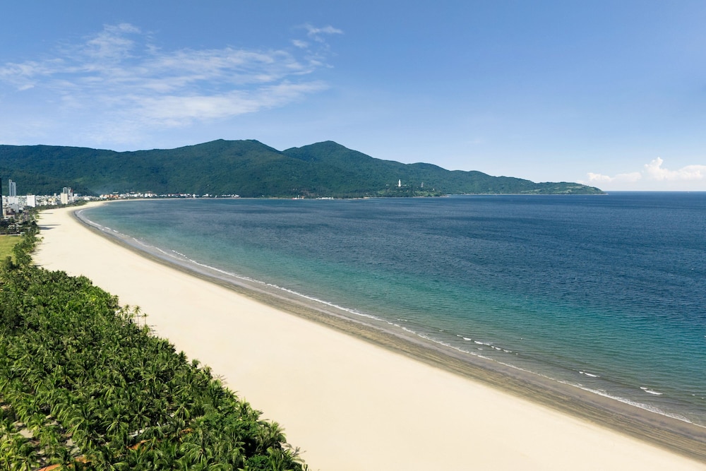 Beach/ocean view