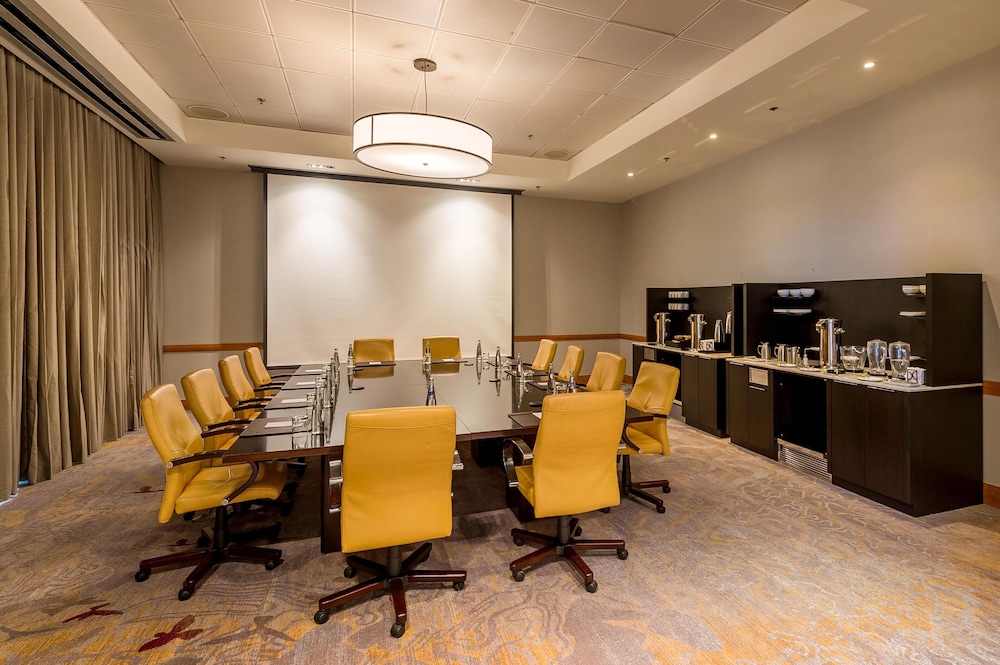 Meeting facility
