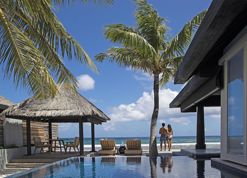 Beach/ocean view