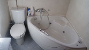 thumbnail: Bathroom