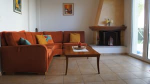 thumbnail: Living area