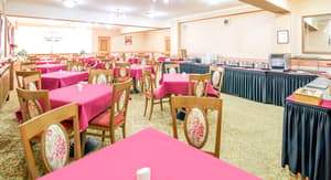 thumbnail: Restaurant