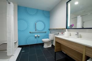 thumbnail: Bathroom shower