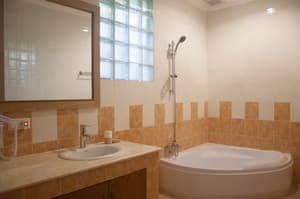 thumbnail: Bathroom