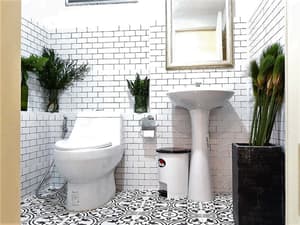 thumbnail: Bathroom amenities