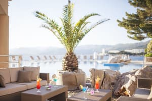 thumbnail: Terrace/patio