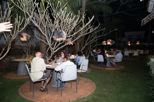 thumbnail: Restaurant