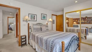 thumbnail: Interior