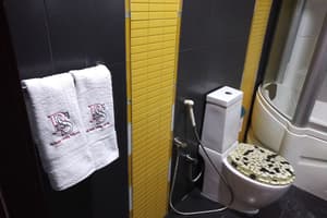 thumbnail: Bathroom