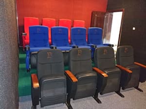 thumbnail: Theater show