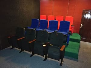 thumbnail: Theater show