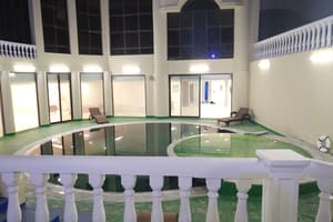 thumbnail: Outdoor pool