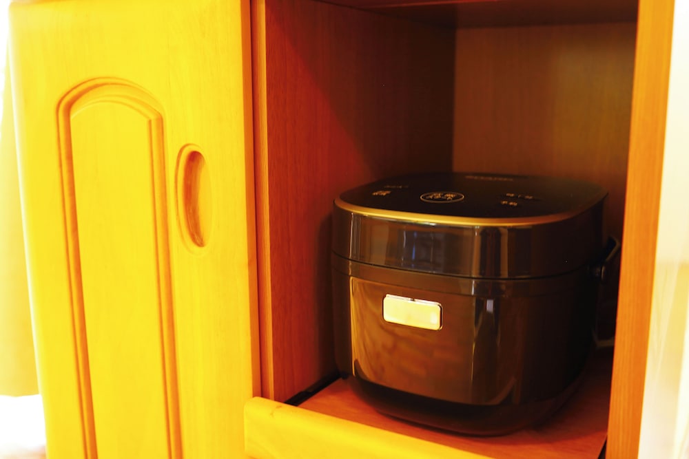 Shared kitchen facilities
