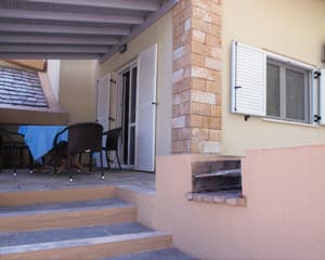 thumbnail: Terrace/patio