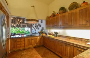 thumbnail: Shared kitchen