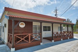 thumbnail: Front of property