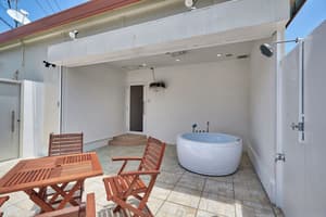 thumbnail: Terrace/patio