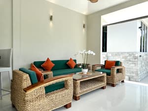 thumbnail: Interior detail