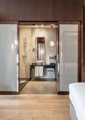 thumbnail: Bathroom
