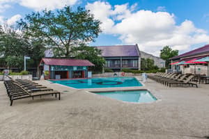 thumbnail: Outdoor pool