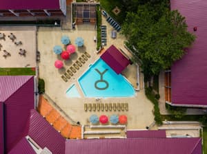 thumbnail: Outdoor pool