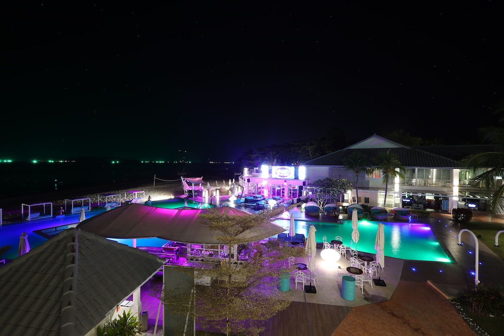 Beach bar