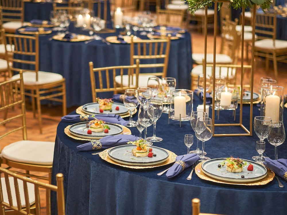 Indoor wedding