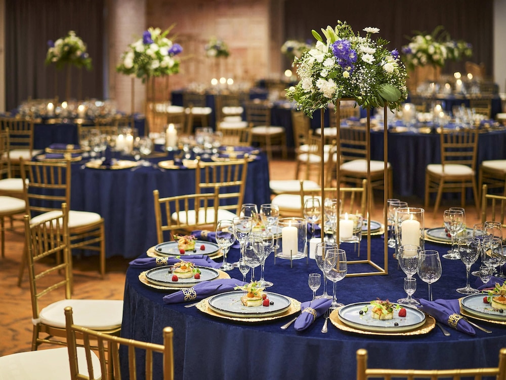 Indoor wedding
