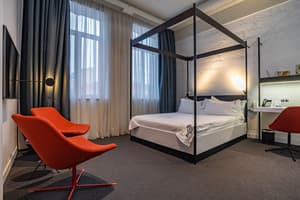 thumbnail: Room