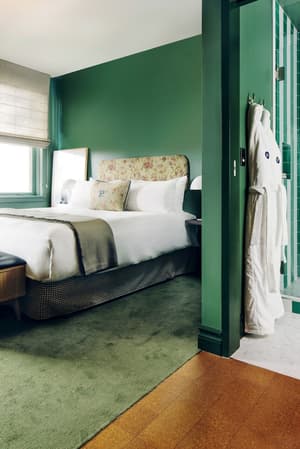 thumbnail: Room