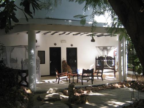 43258905.jpg