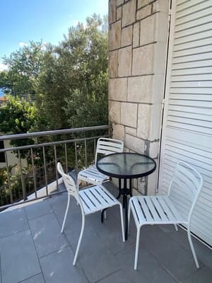 thumbnail: Terrace/patio