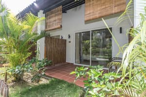 thumbnail: Terrace/patio
