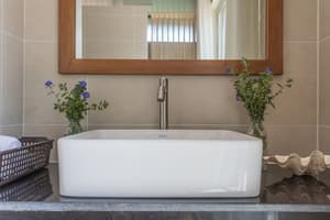 thumbnail: Bathroom sink