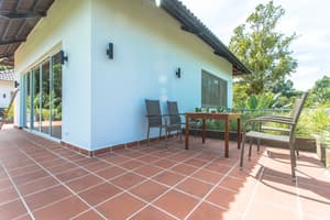 thumbnail: Terrace/patio