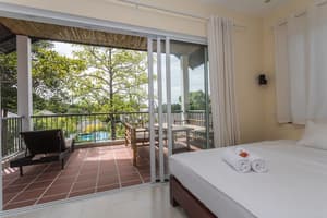 thumbnail: Balcony view