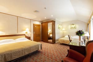 thumbnail: Room