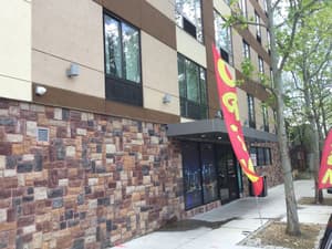 thumbnail: Exterior