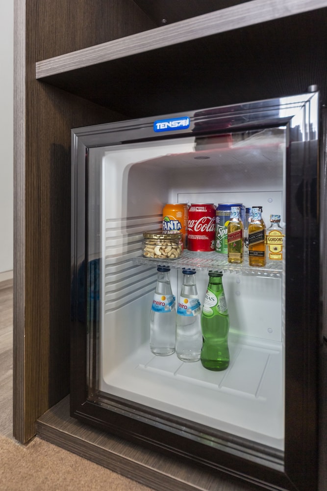 Minibar