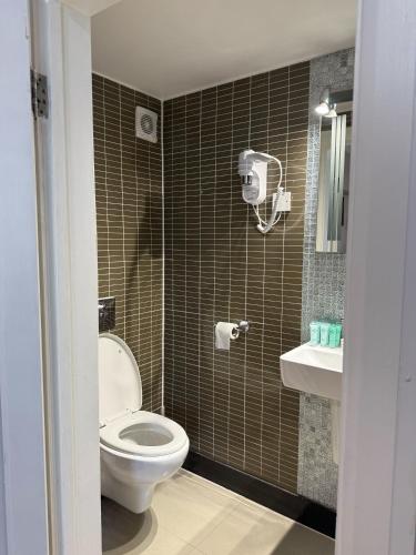 701884455.jpg