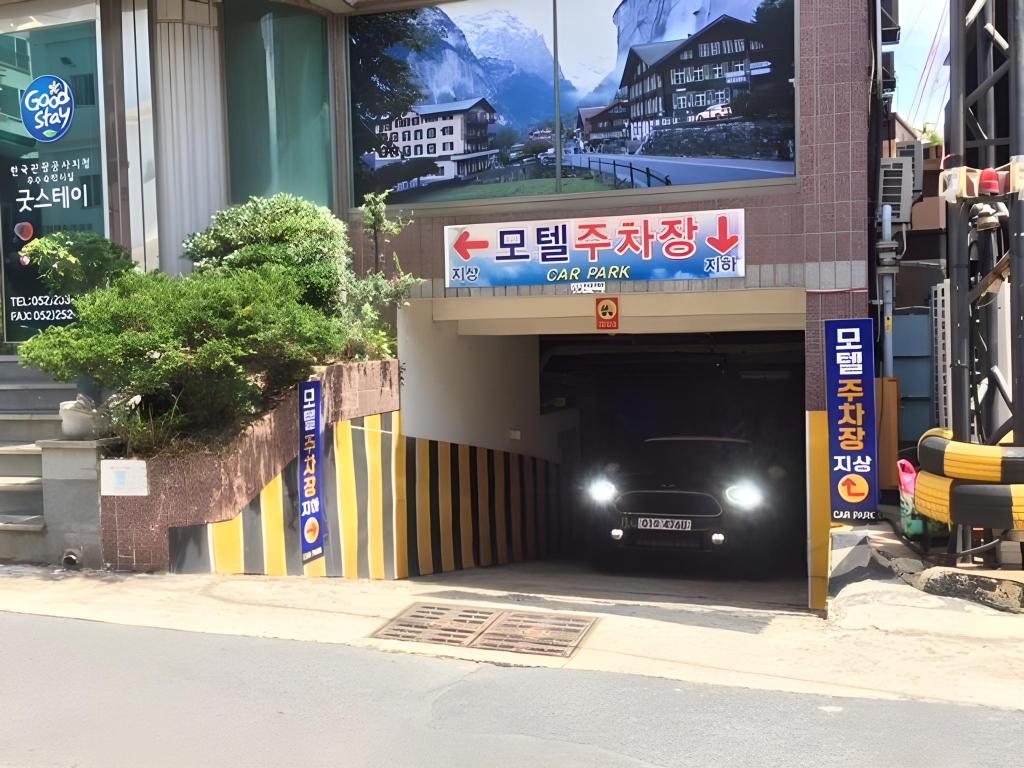 7116f005a0a0d113748dd53b010fcb25.jpeg