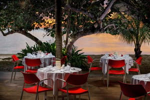 thumbnail: Restaurant
