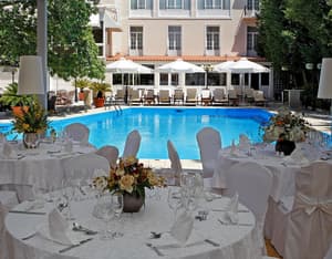 thumbnail: Banquet hall