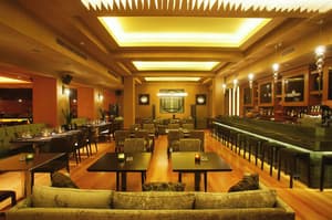 thumbnail: Restaurant