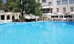 thumbnail: Pool