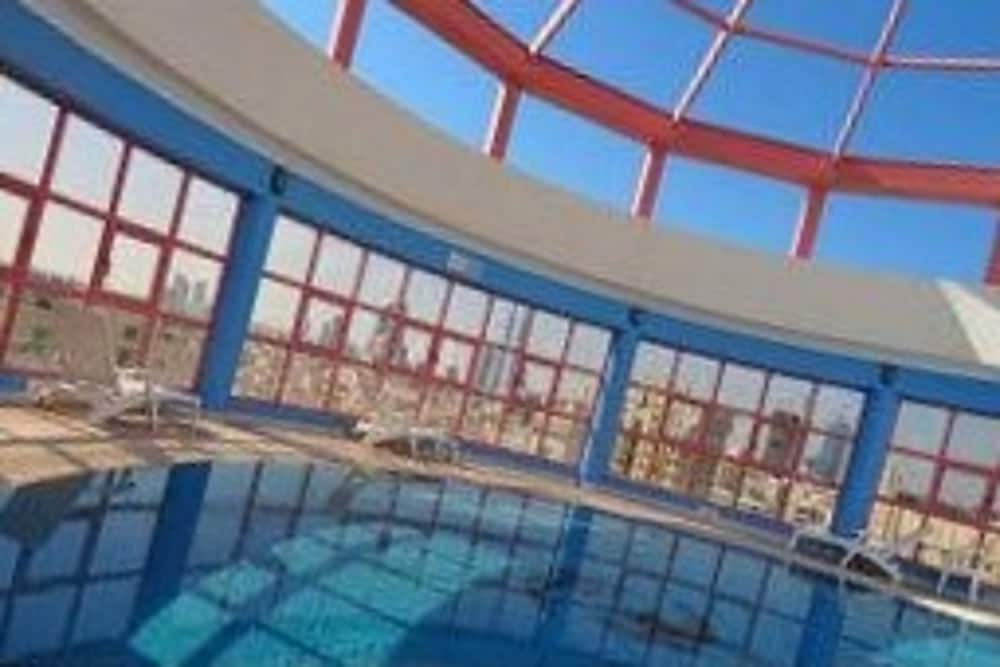 Rooftop pool