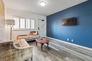 thumbnail: Living area