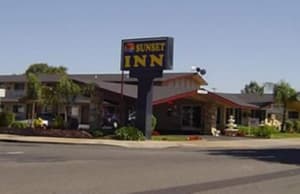 thumbnail: Exterior