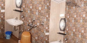 thumbnail: Bathroom